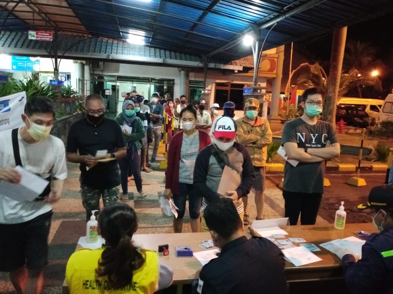 podiumnews.com-Satpol PP Intensifkan Pengawasan di Pintu Masuk Bali